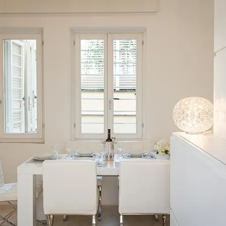 Amazing Piazza Venezia With Jacuzzi And Terrace ローマ