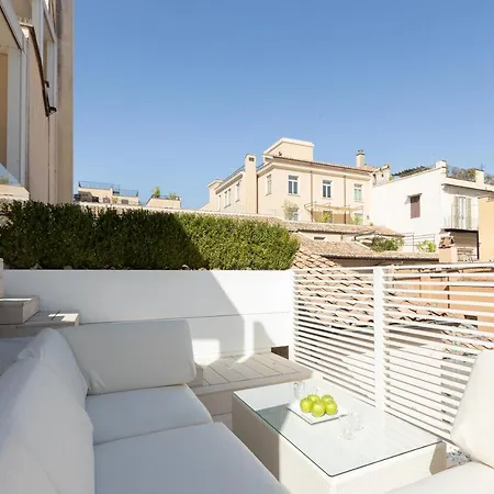 Amazing Piazza Venezia With Jacuzzi And Terrace * ローマ