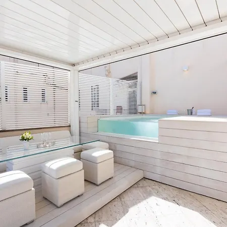 Amazing Piazza Venezia With Jacuzzi And Terrace アパート *