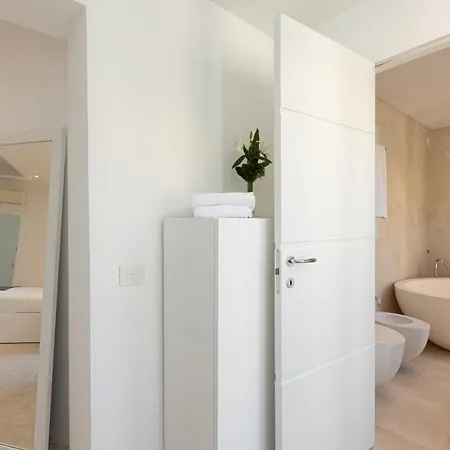 Amazing Piazza Venezia With Jacuzzi And Terrace