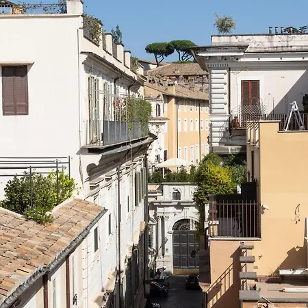 アパート Amazing Piazza Venezia With Jacuzzi And Terrace ローマ