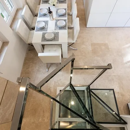 Amazing Piazza Venezia With Jacuzzi And Terrace