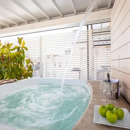 Amazing Piazza Venezia With Jacuzzi And Terrace ローマ