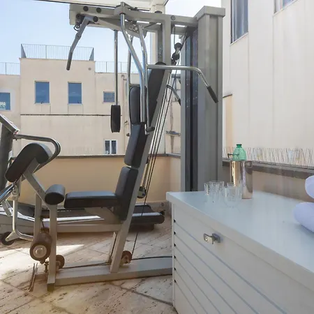 Amazing Piazza Venezia With Jacuzzi And Terrace アパート ローマ