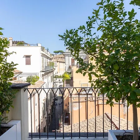 Amazing Piazza Venezia With Jacuzzi And Terrace アパート