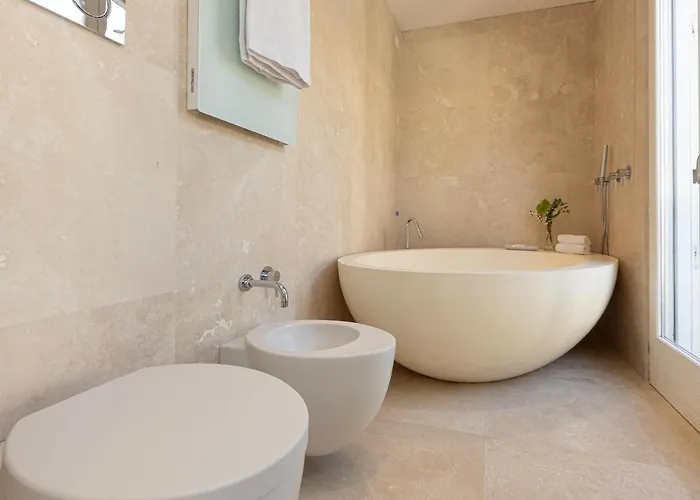 Amazing Piazza Venezia With Jacuzzi&terrace Appartamento *